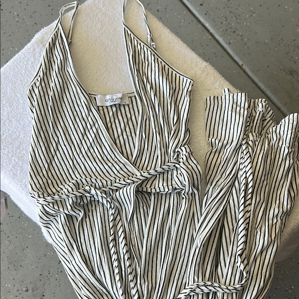 Carly Jean Los Angeles Black and White Ruched Asymmetrical Sundress